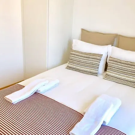 Апартаменты 32 - Center Of Duplex Apartment, Barrio Alto