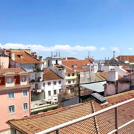 32 - Center Of Duplex Apartment, Barrio Alto * Лиссабон