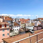 32 - Center Of Duplex Apartment, Barrio Alto * Lisbon