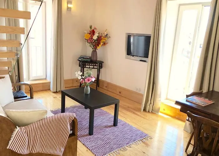32 - Center Of Duplex Apartment, Barrio Alto * Lisboa
